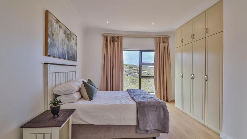 To Let 6 Bedroom Property for Rent in Pinnacle Point Golf Estate Western Cape